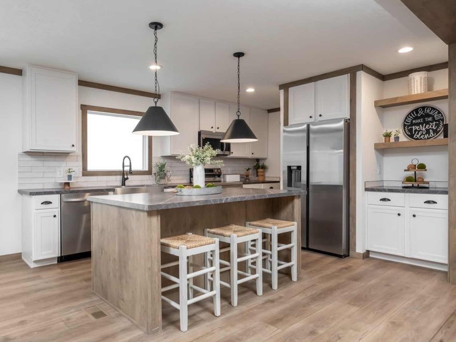 Kitchen With Island